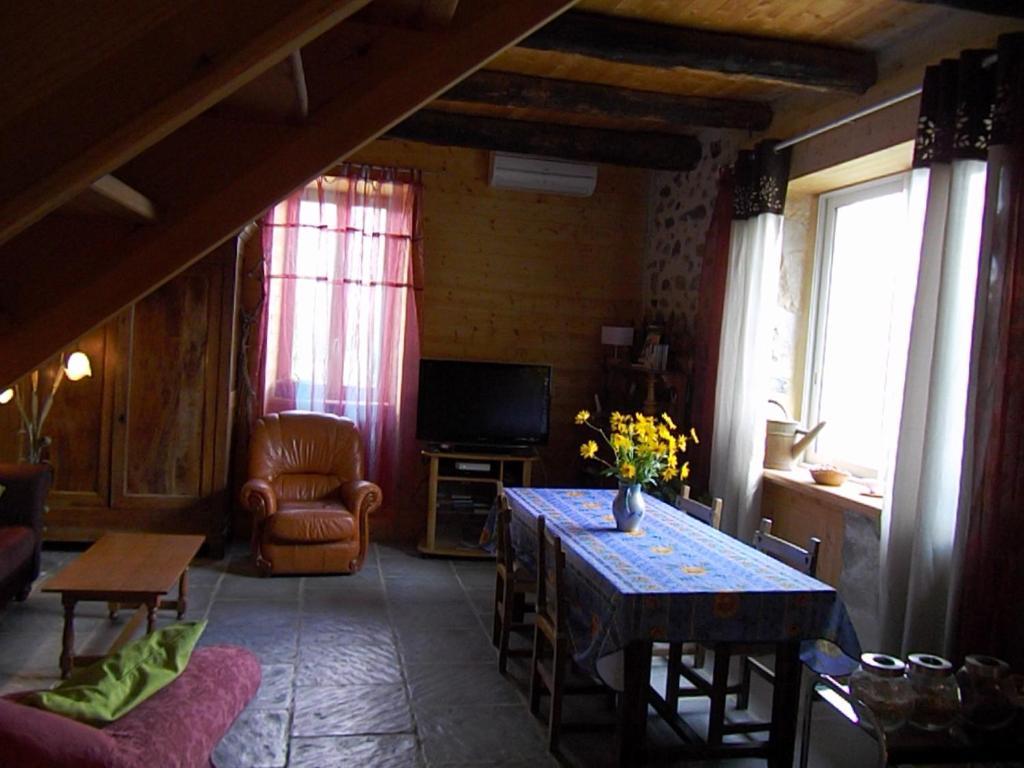 Chambres D'Hote Les Jardins De Prasserat Vallon-Pont-d'Arc Ngoại thất bức ảnh